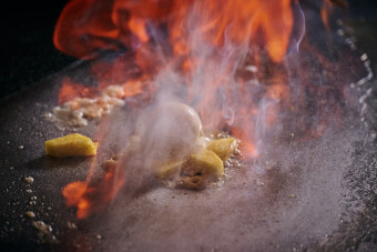 デザートに焼きアイス