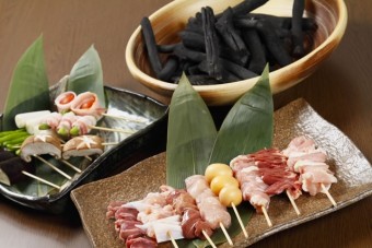 備長炭使用の串焼をお愉しみ下さい。