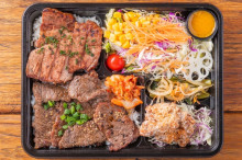 上州和牛焼肉＆炭火焼ローストポーク弁当