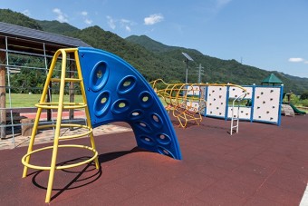 その他にも様々な遊具がある
