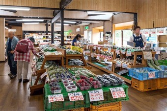 桐生市黒保根町の農産物や加工品が集まる直売所