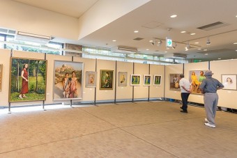 個展や展示会も無料で閲覧できる