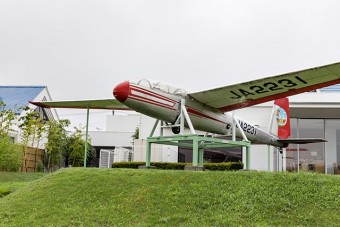 道の駅の中心にある飛行機モニュメント