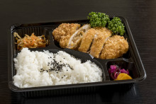 ゴマ味噌とんかつ弁当