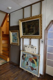 館内に飾られている数々の作品