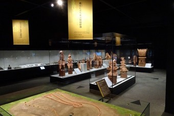 東国古墳文化展示室