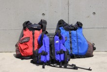 体重130kgでも大丈夫。安全なライフジャケットを着用して