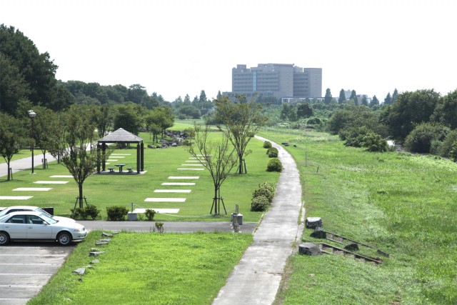 ラブリバー親水公園うぬき ／伊勢崎市安堀町の地区公園／BBQ／バーベキューレンタル／配達／群馬／駐車場