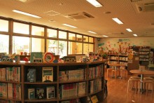 絵本などの児童向け図書施設　