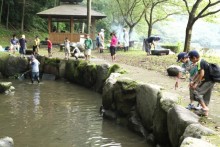 釣り堀池