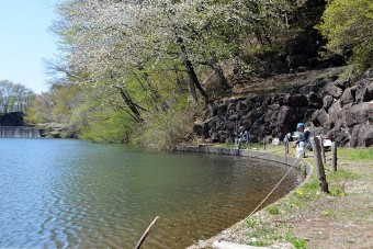 大桁湖の釣り場