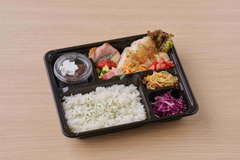 本日のライスBOX    500円（税込み）