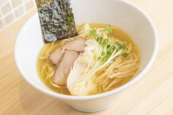 塩ラーメン 1050円（税込）