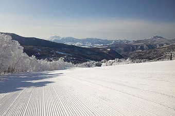 トップ約2000mからの雄大な景色も楽しめます