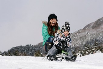 小さなお子様から大人まで楽しめるスノーランド