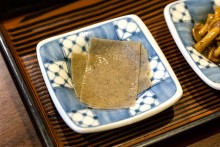 まずは本日の蕎麦で味を確かめる