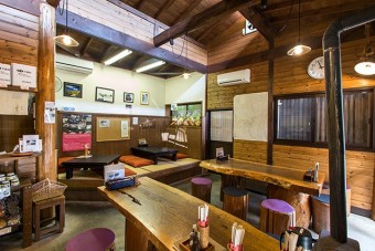 「野のや」の店内