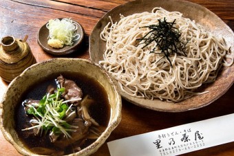 里の茶屋おすすめの「鴨セイロ」