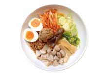 高崎油そば　全部のせ