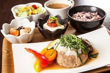 豆腐ハンバーグランチ