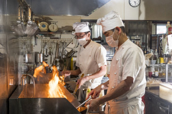 ベテラン料理人が腕を振るう本格中華をご堪能下さい