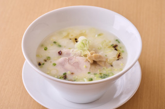 鶏白湯ラーメン