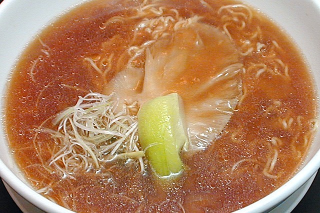 フカヒレぜいたくラーメン 2970円（税込）
