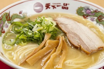 ラーメン（屋台の味）並　940円（税込）