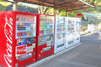 園内自販機コーナー