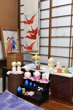 色々なこけしの展示・販売