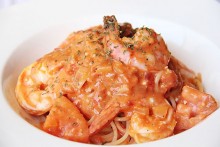海老のトマトクリームパスタ