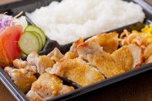 赤城鶏ステーキ弁当