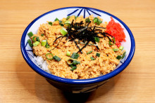 鶏そぼろ丼セット