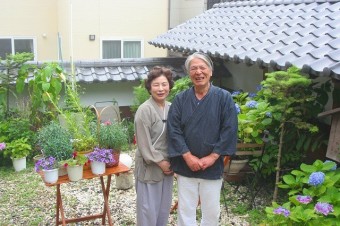 気さくで仲の良い夫妻が営む