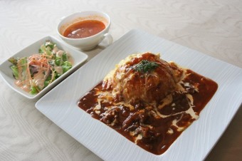 特製オムハヤシ