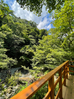 男性露天風呂テラスからの景色
