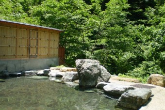 露天は30人以上が利用可能